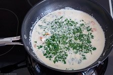 Capellini mit Garnele in Zitronen-Sahnesosse - www.qevorlanix.pro