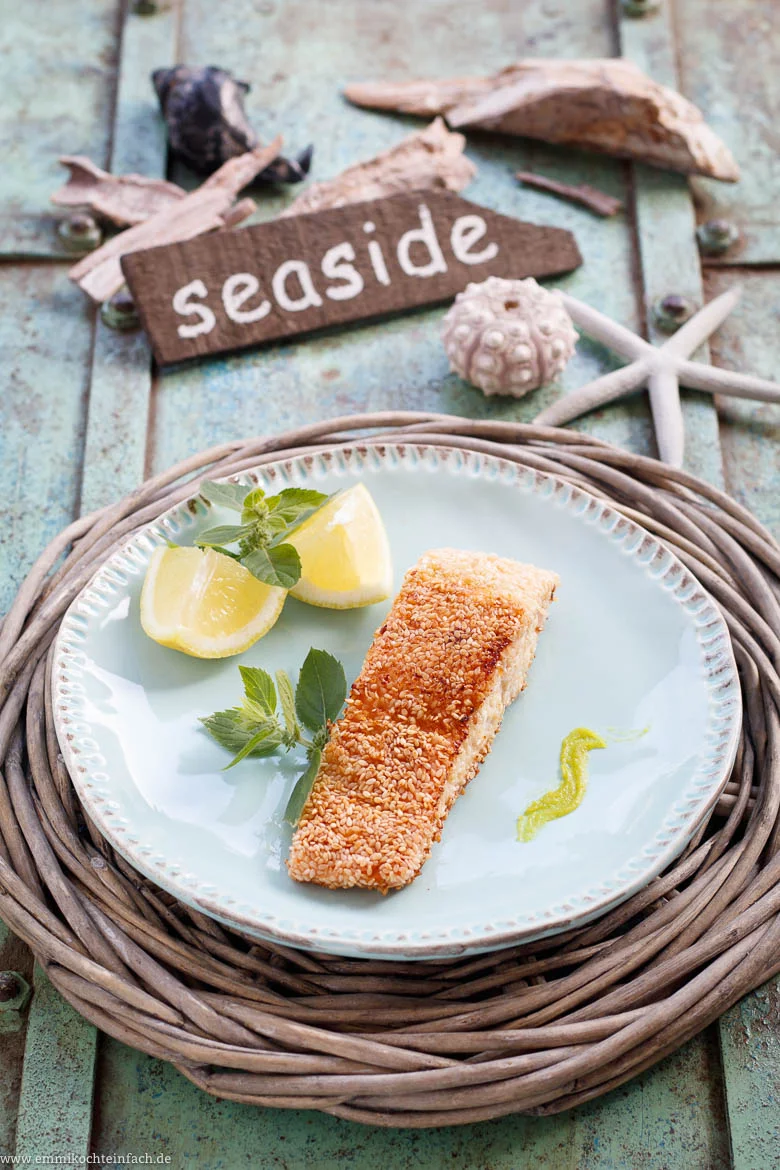 Asiatisches Lachsfilet mit Wasabi und Sesam - www.qevorlanix.pro