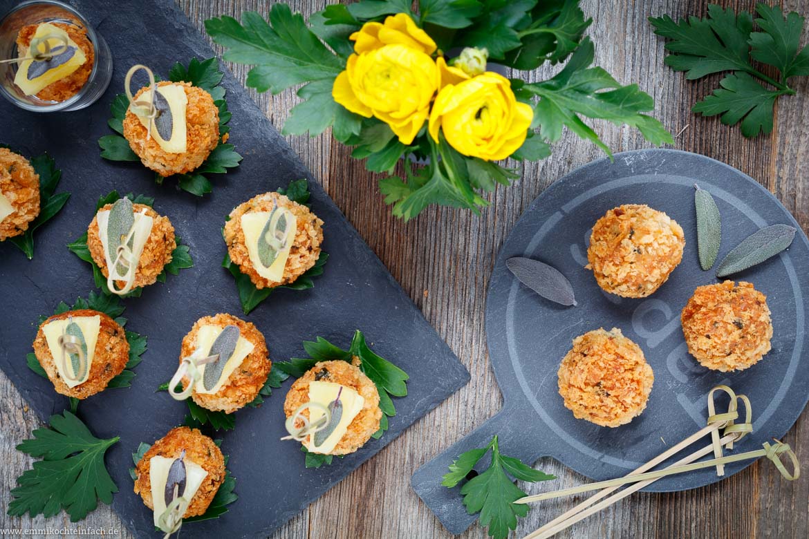 Curry Hähnchen Bällchen - schnelles Fingerfood - www.qevorlanix.pro