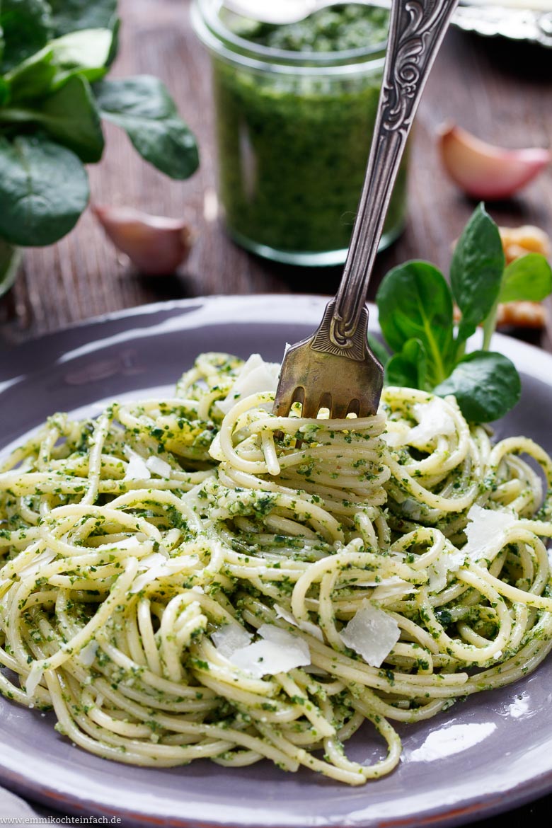 Spaghetti mit Feldsalat Pesto - www.qevorlanix.pro