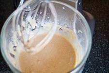 Milch als finale Zutat der Teigzubereitung