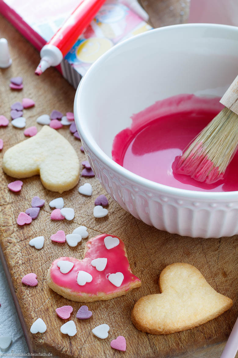 Herzplätzchen zum Valentinstag, zur Hochzeit oder zum Muttertag