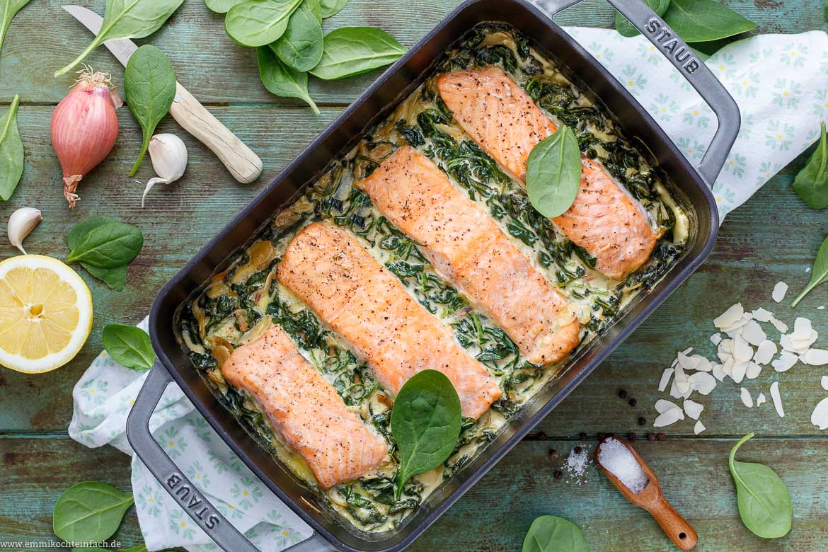 Einfacher Ofen Lachs auf Spinat - www.qevorlanix.pro