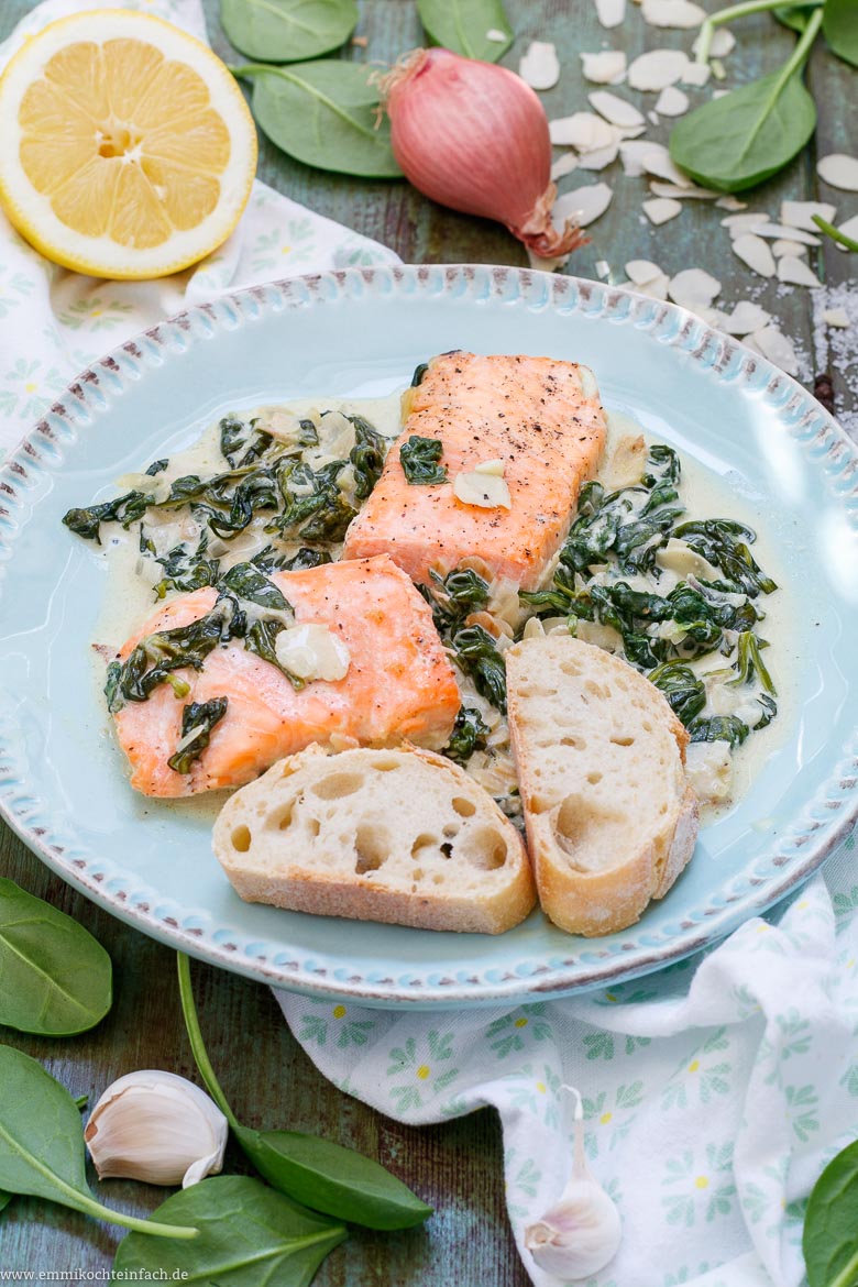 Einfacher Ofen Lachs auf Spinat - www.qevorlanix.pro