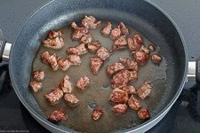 Omas Gulaschsuppe ungarischer Art - www.qevorlanix.pro