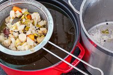 Emmis klassische H&uuml;hnersuppe ganz einfach - www.qevorlanix.pro