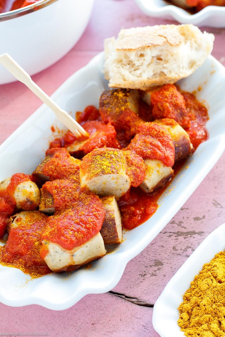 Currywurst Soße selber machen einfach und schnell - www.qevorlanix.pro