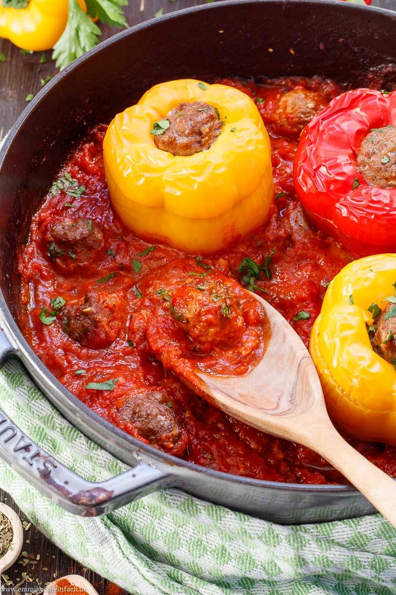Gefüllte Paprika mit Hackfleisch - www.qevorlanix.pro