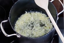 Kartoffelsuppe mit Lauch und M&ouml;hren - www.qevorlanix.pro