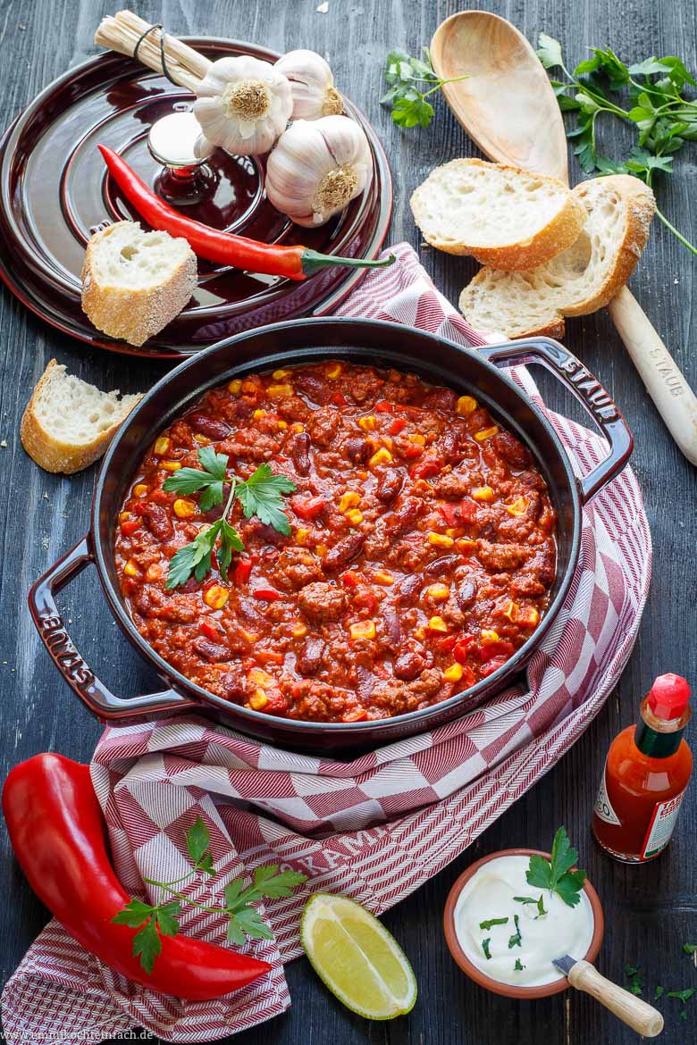 Chili con Carne Rezept schnell und einfach - www.qevorlanix.pro