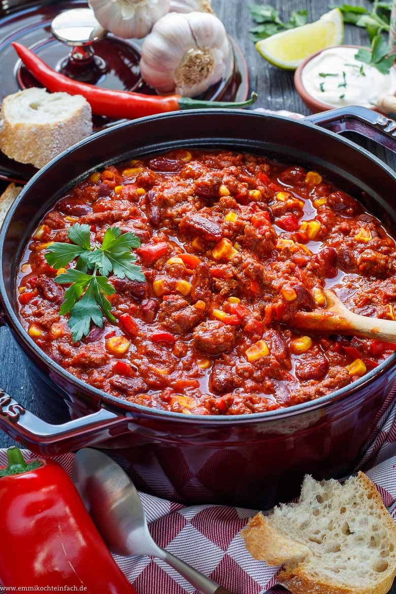 Chili con Carne Rezept schnell und einfach - www.qevorlanix.pro