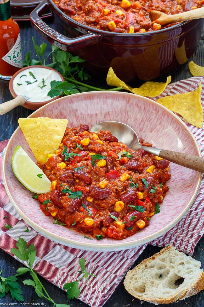 Chili con Carne Rezept schnell und einfach - www.qevorlanix.pro