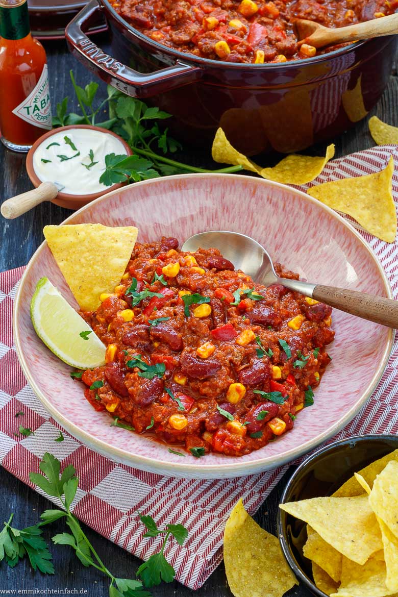 Chili con Carne Rezept schnell und einfach - www.qevorlanix.pro