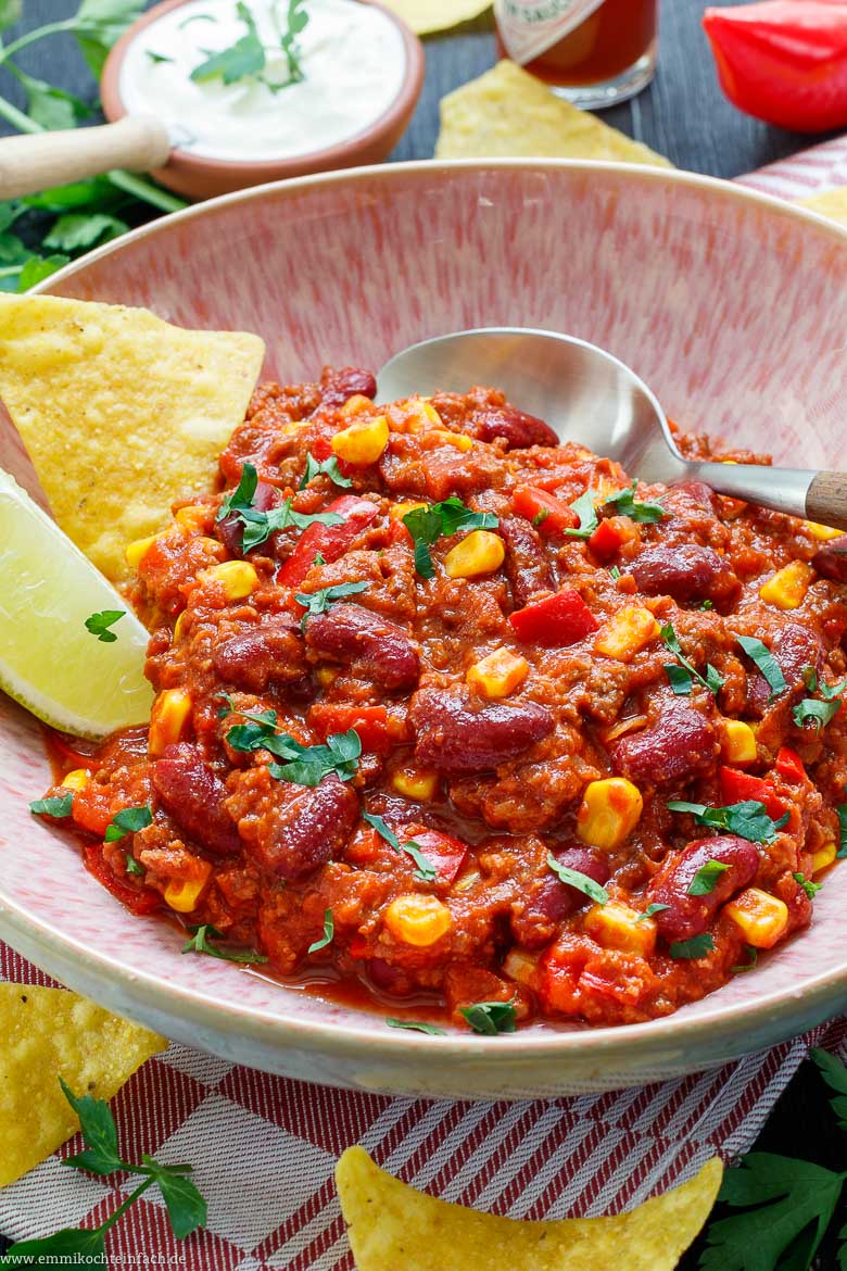 Chili con Carne Rezept schnell und einfach - www.qevorlanix.pro