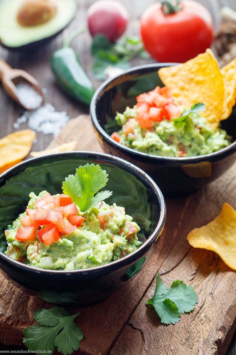 Original Guacamole selber machen &ndash; mexikanisches Avocado-Dip Rezept