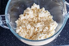 Einfacher Rhabarber Streuselkuchen - www.qevorlanix.pro