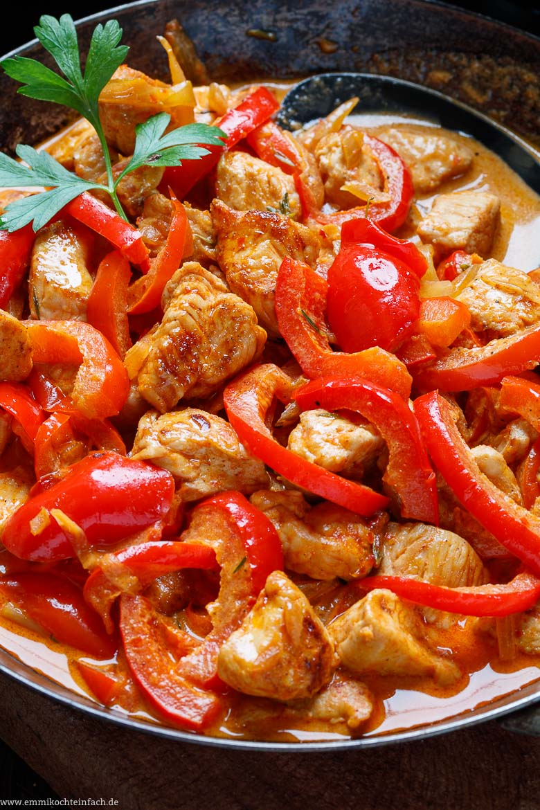 Putengeschnetzeltes mit Paprika Rahmsoße - www.qevorlanix.pro