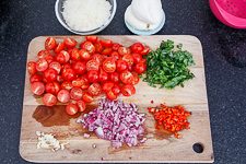 Schneller Nudelauflauf Tomate Mozzarella - www.qevorlanix.pro