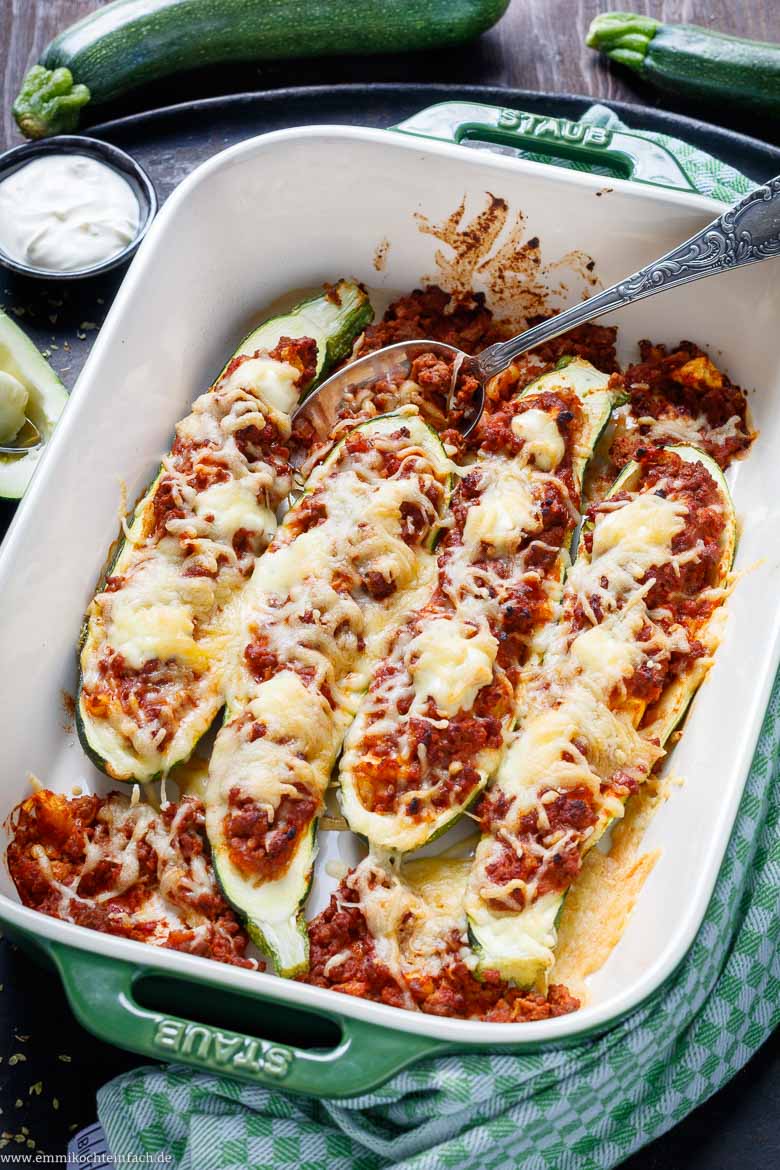 Gefüllte Zucchini mit Hackfleisch - www.qevorlanix.pro