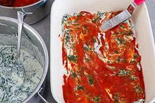 Spinatlasagne schichten
