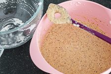 Saftiger Nusskuchen ohne Mehl - www.qevorlanix.pro