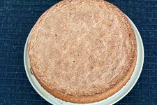 Saftiger Nusskuchen ohne Mehl - www.qevorlanix.pro