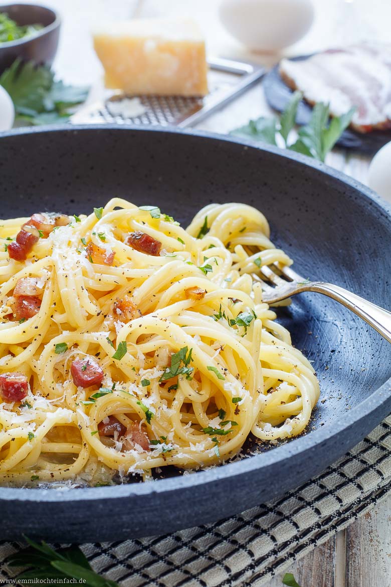 Original Spaghetti Carbonara Rezept - www.qevorlanix.pro