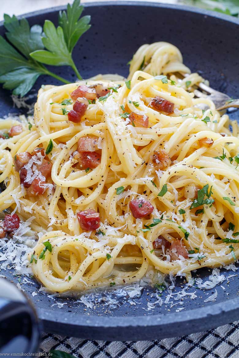 Original Spaghetti Carbonara Rezept - www.qevorlanix.pro
