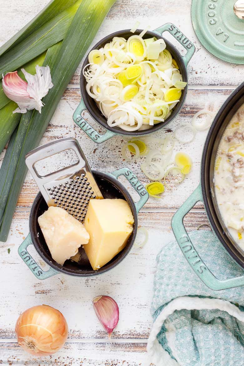 Zutaten für Käse-Lauch-Suppe