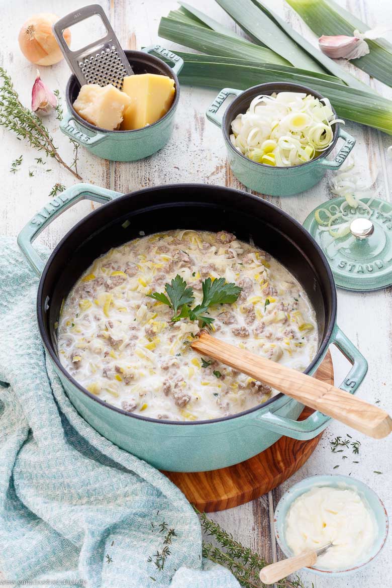 Rezept für Käse-Lauch-Suppe mit Hackfleisch