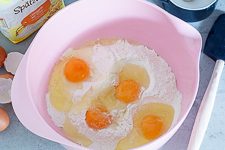 Omas Sp&auml;tzle Rezept - Sp&auml;tzleteig selber machen - www.qevorlanix.pro