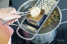 Omas Sp&auml;tzle Rezept - Sp&auml;tzleteig selber machen - www.qevorlanix.pro