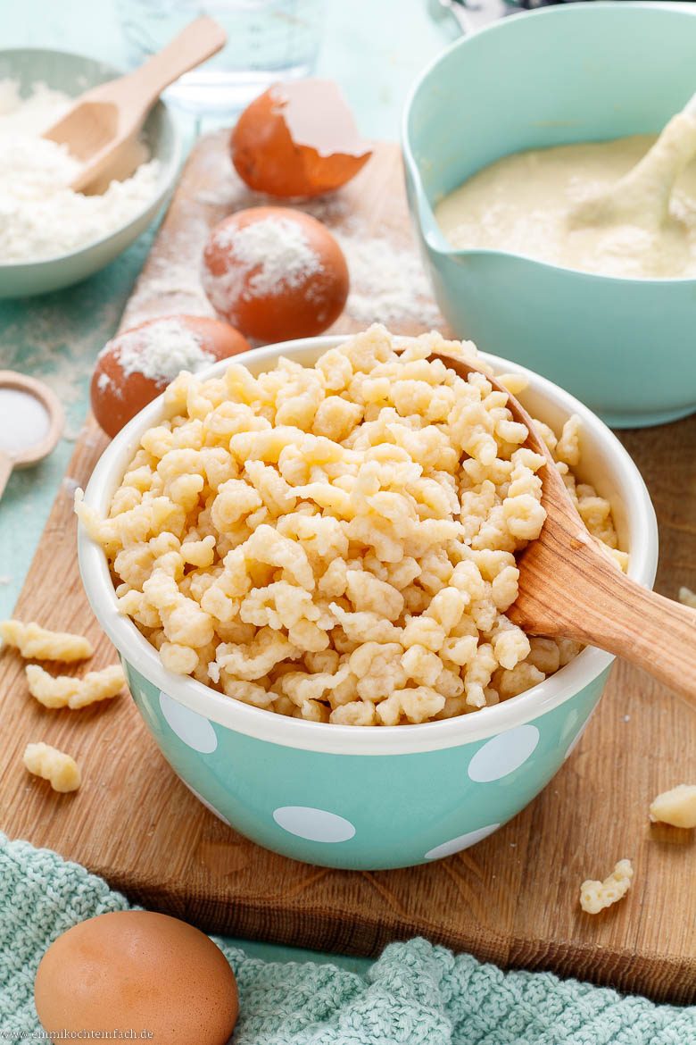 Omas Sp&auml;tzle Rezept - Sp&auml;tzleteig selber machen - www.qevorlanix.pro
