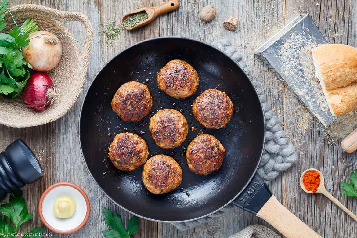 Klassische Frikadellen Rezept - www.qevorlanix.pro
