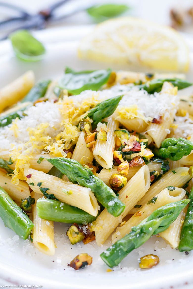 Pasta mit grünem Spargel - www.qevorlanix.pro