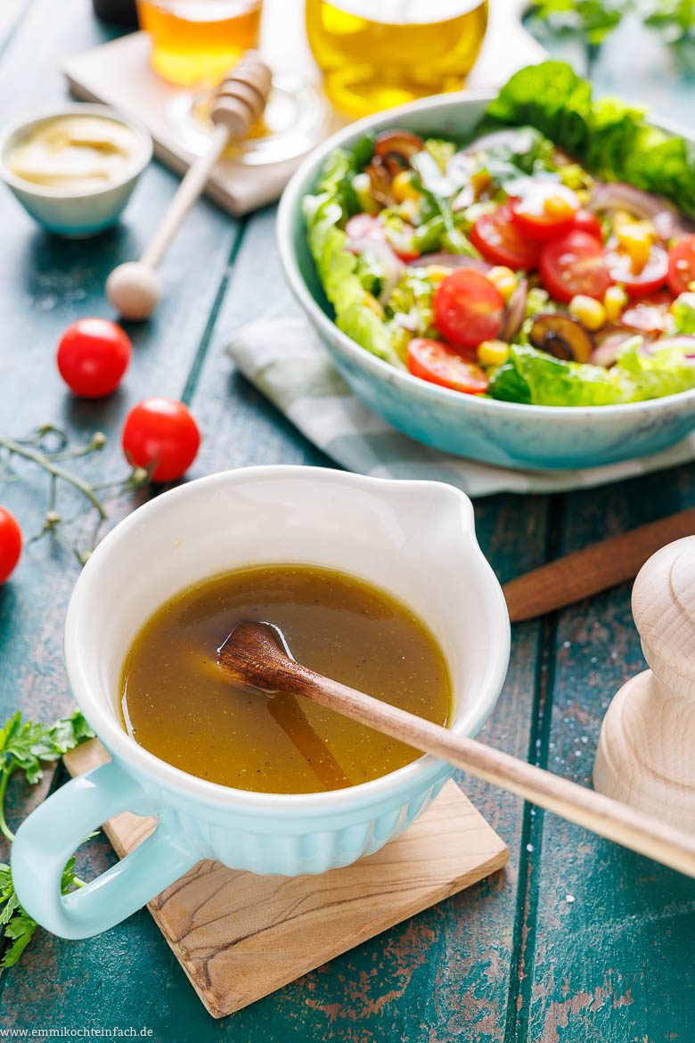 Honig Senf Dressing für leckeren Salat