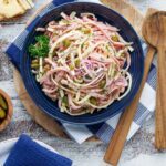 Schweizer Wurstsalat mit Käse