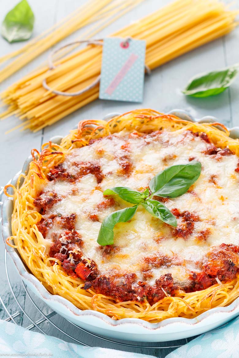Spaghetti Auflauf mit Hackfleischso&szlig;e