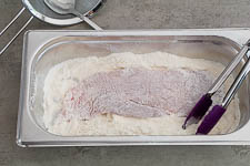 Schnitzel panieren und braten