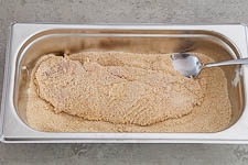 Schnitzel panieren und braten