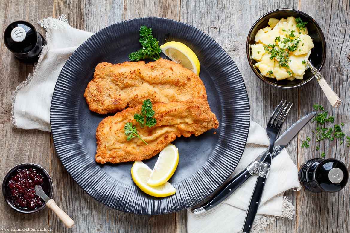 Schnitzel panieren und braten