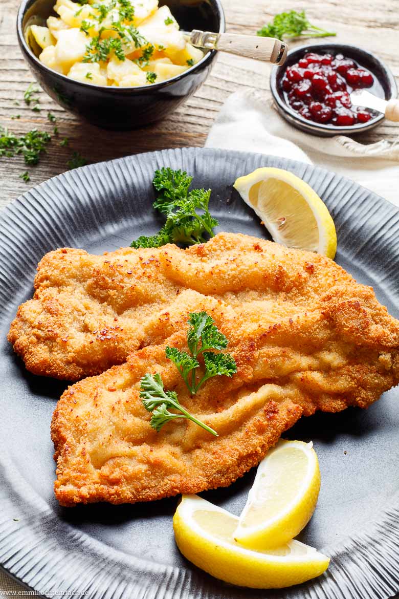 Schnitzel panieren und braten