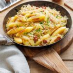 Schupfnudeln mit Sauerkraut und Speck Rezept &ndash; so lecker!