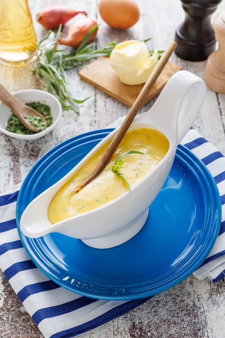 Sauce Béarnaise mit Estragon