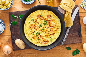 Spanische Tortilla warm servieren