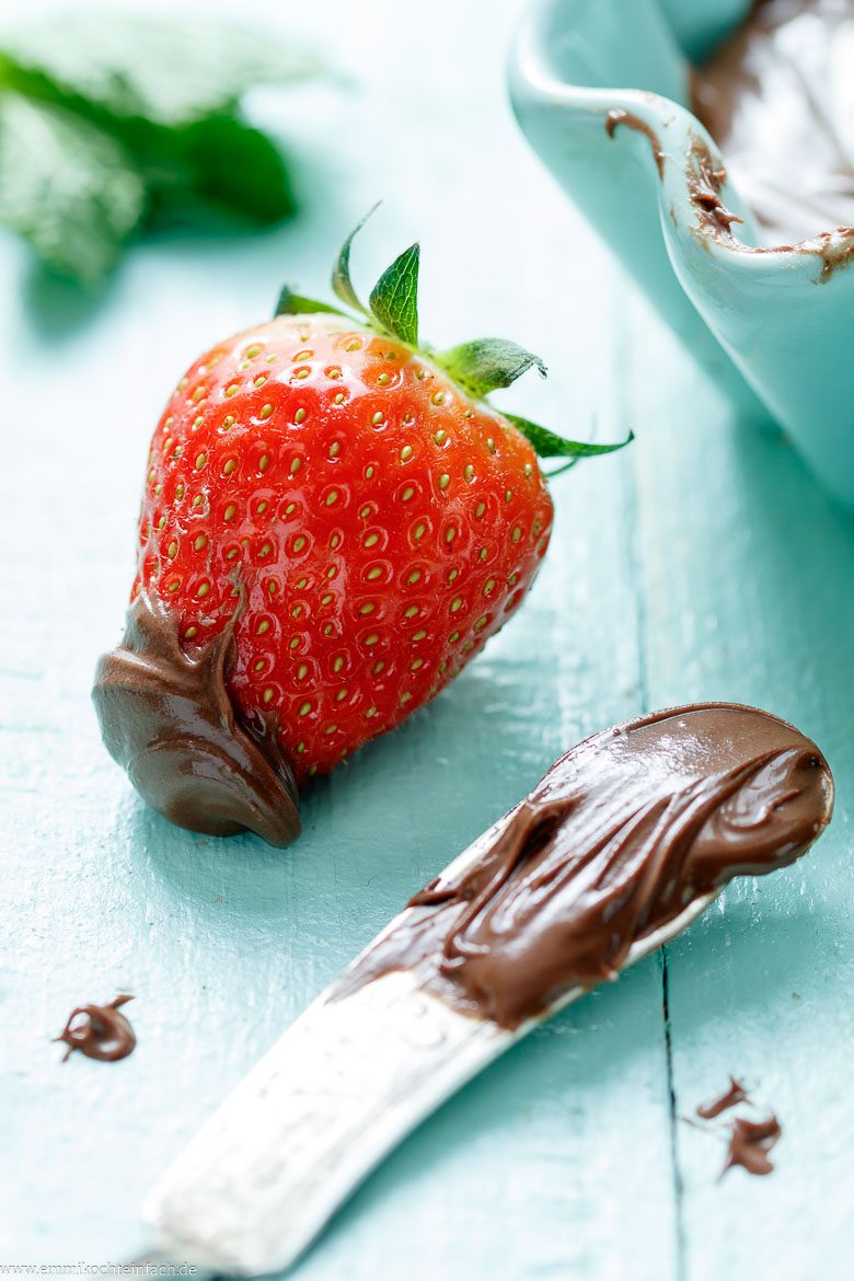 Erdbeere und Nuss-Nougat-Creme