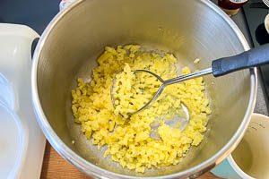 Kartoffeln zerdr&uuml;cken