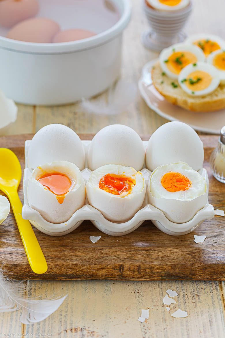 Eier hart kochen, Eier weich kochen und Eier mit flüssigem Eigelb – ich zeige es dir.