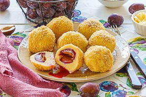 Fertig sind die Zwetschgenkn&ouml;del.