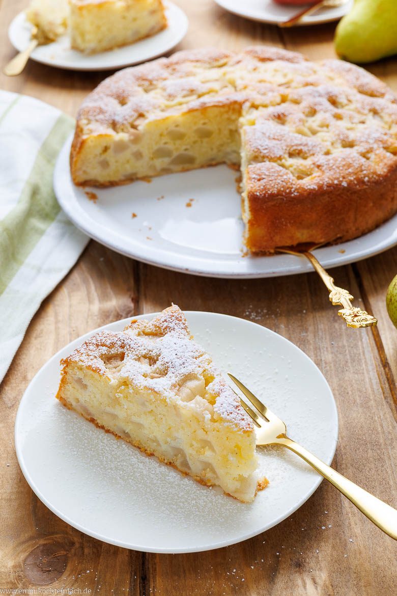 Einfacher R&uuml;hrkuchen mit frischer Birne